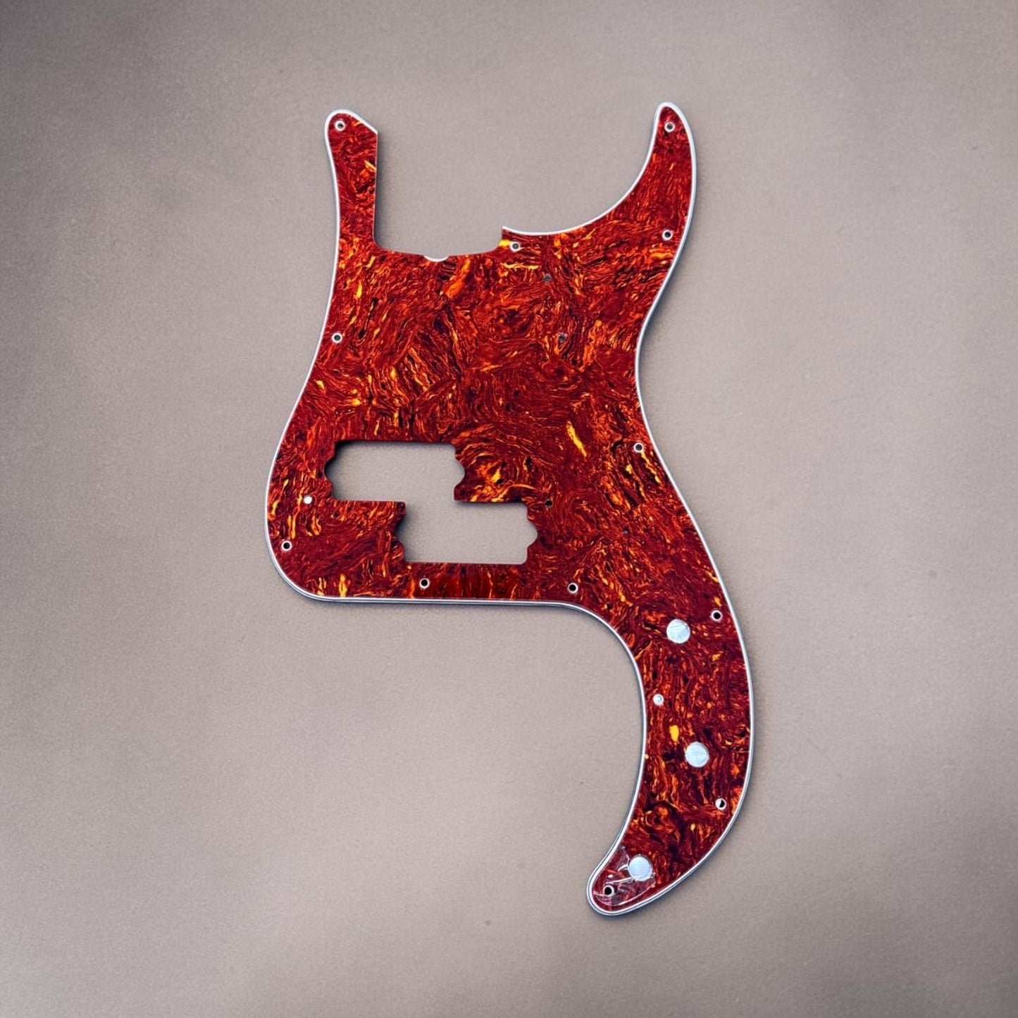WD USA Pickguard For Fender 1962-1964 Precision Bass Tortoise PB62-405P