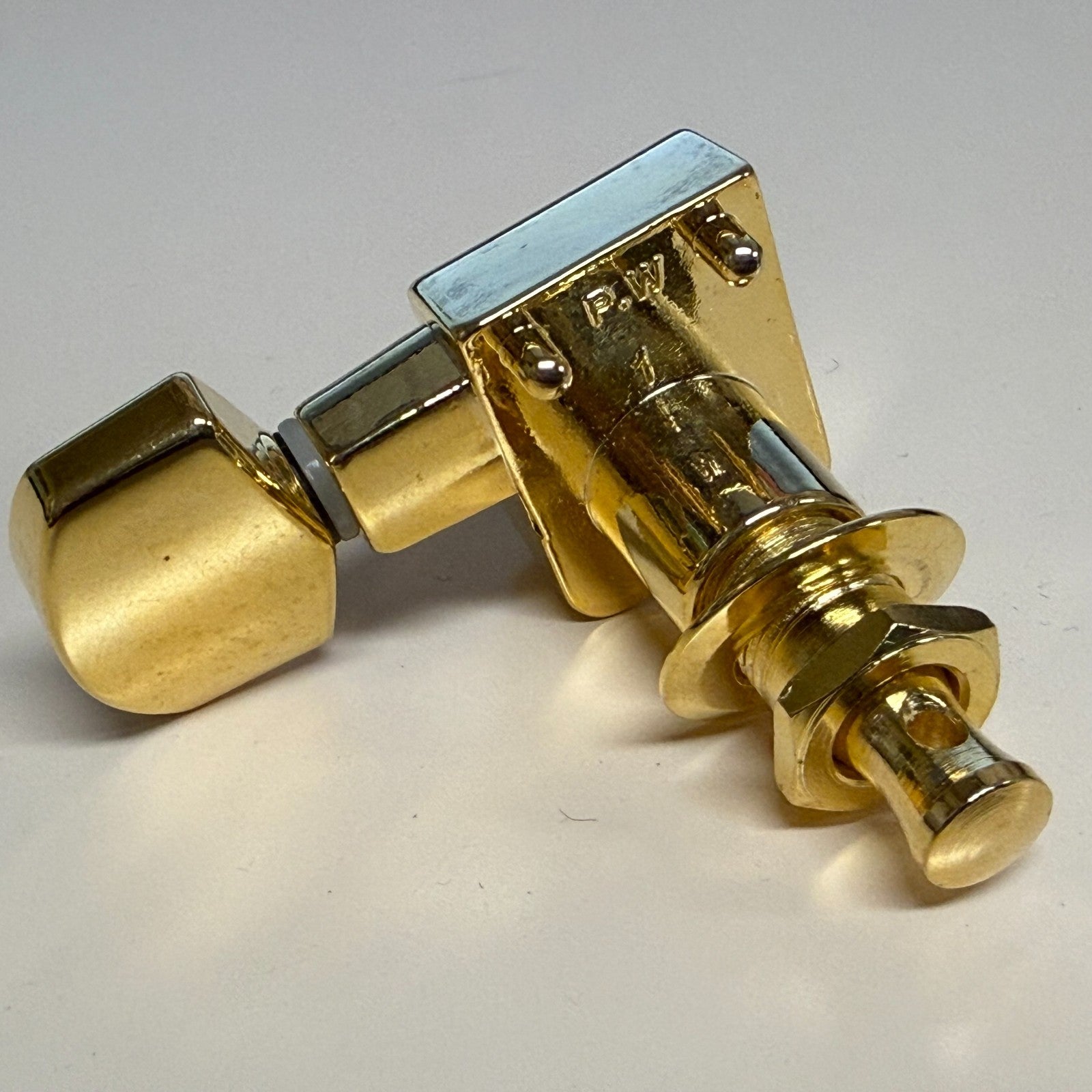 Fender Guitar Polished Gold Logo Long Post Guitar Tuner Strat Tele Machine Head
